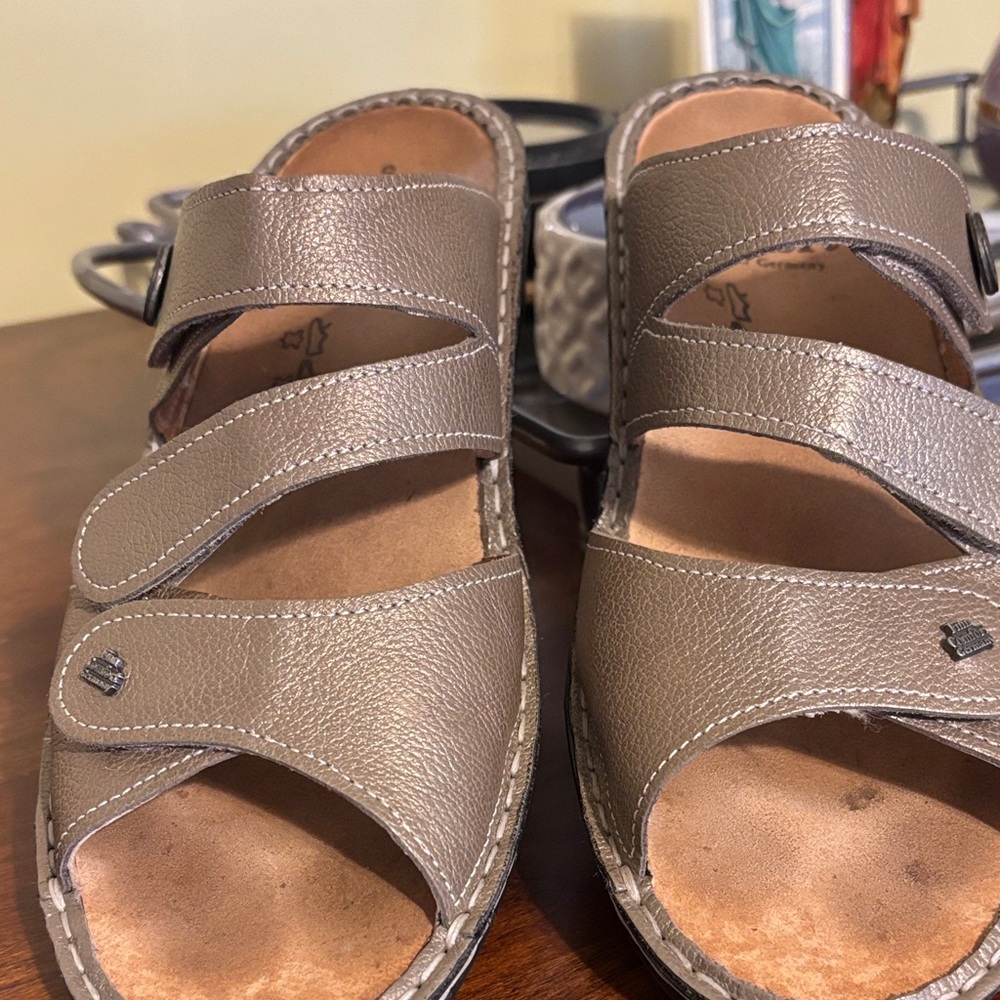 Finn Comfort Brown Leather Mules